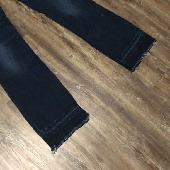 DL1961 Jeans Women's 26 Bridget Boot Instasculpt Stretch Denim in Huntington - Picture 7 of 9